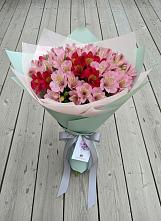 Букет цветов из:  Альстромерии в Кувшиново