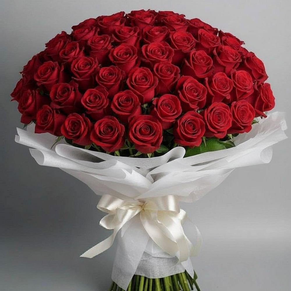 Букет 101 Красная роза Блэк Мэджик в Кувшиново