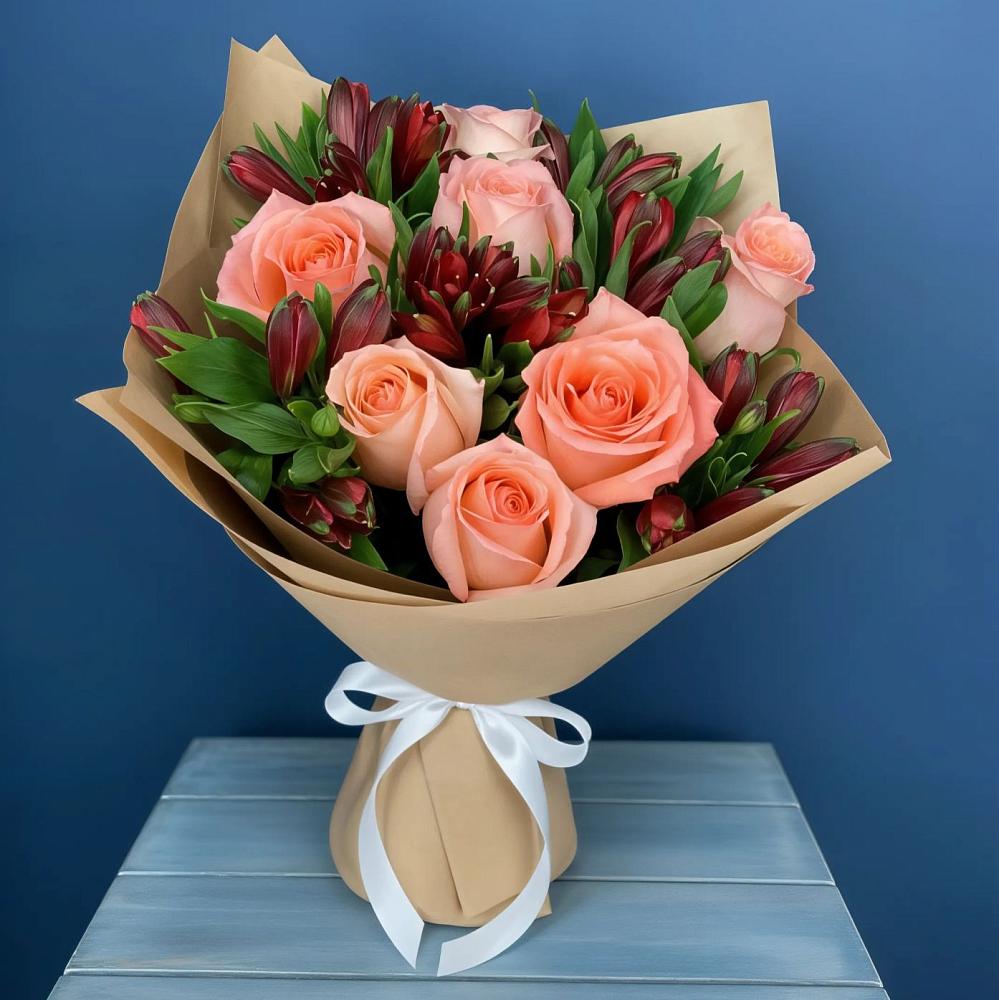 Букет цветов из: Розы и Альстромерии в Кувшиново