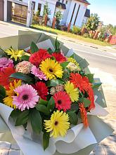 Букет цветов из:  Герберы #REPLACE_PRED# Кувшиново