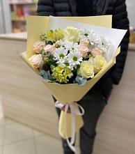 Букет цветов из:  Альстромерии, Розы и Хризантемы в Кувшиново