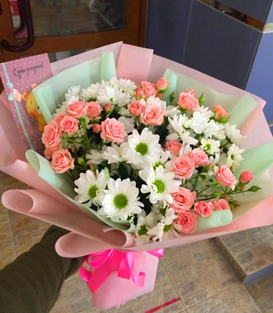 Букет цветов из: Розы и Хризантемы в Кувшиново