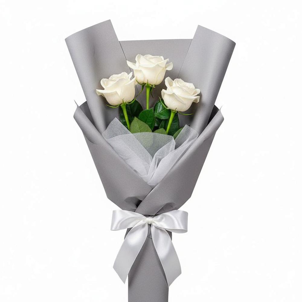 Букет 3 белые розы в Кувшиново
