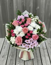Букет цветов из:  Альстромерии, Гвоздики, Розы и Хризантемы в Кувшиново