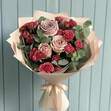Букет цветов из:  Гвоздики и Розы #REPLACE_PRED# Кувшиново