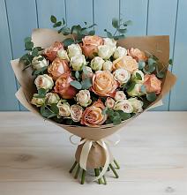 Букет цветов из:  Альстромерии и Розы в Кувшиново